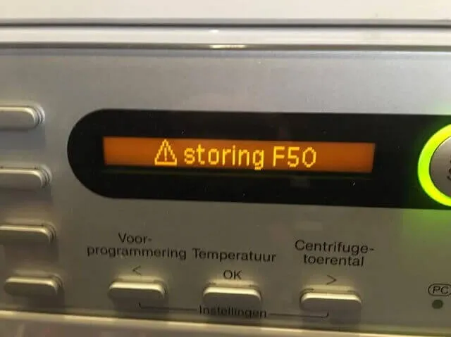 Что значит ошибка F50 в сушильной машинке Миле