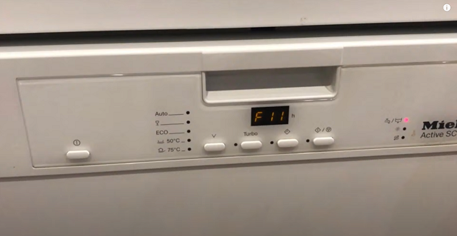 Код F11 в посудомоечной машине Miele