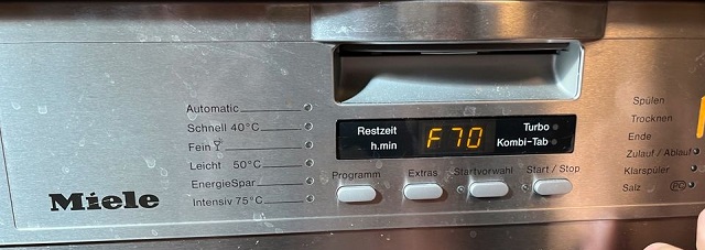 Ошибка F70 в посудомоечной машине Miele
